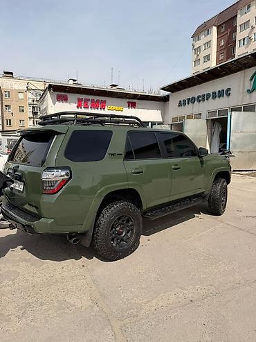 Транспорт: Toyota 4Runner: 2021 г., 4 л, Автомат, Бензин, Внедорожник — 3