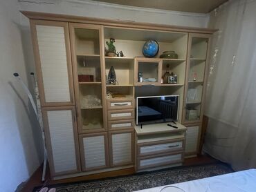продаю старые мебели: Старая мебель на продажу