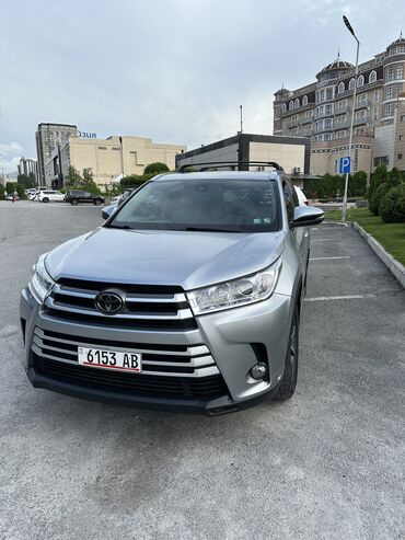 Toyota: Toyota Highlander: 2017 г., 3.5 л, Автомат, Бензин, Кроссовер