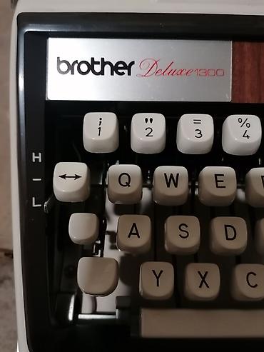Ostali predmeti za umetnost i kolekcionarstvo: Pisaca masina "Brother Deluxe 1300" tabulator ! Masina NOVA !!! — 4