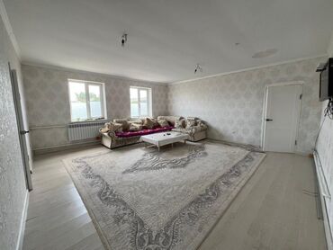 уй бишкектен: Дом, 170 м², 8 комнат, Агентство недвижимости, Евроремонт