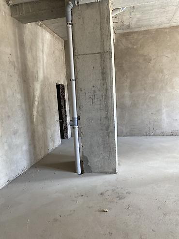 Продажа коммерческой недвижимости: Продажа офисов 170 м², Без ремонта, Многоэтажное здание, 1 этаж — 9