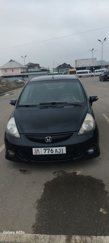 камри сороковка: Honda Jazz: 2008 г., 1.4 л, Вариатор, Бензин, Хетчбек