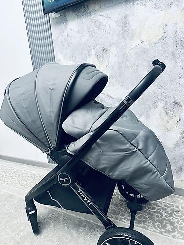 Коляски: Срочно продаю совершенно новую коляску,лежала в собранном виде,причина — 12