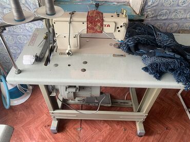 швейная оборудование: Швейная машина Jack, Полуавтомат