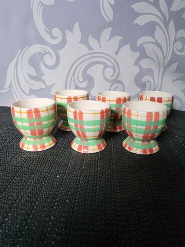 Kuhinjski setovi: Postolja nova za kuvana jaja 70,80te. Postolja komada 6 u — 5