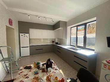 silver kitchen: Современный кухонный гарнитур угловой конфигурации, выполненный в — 4