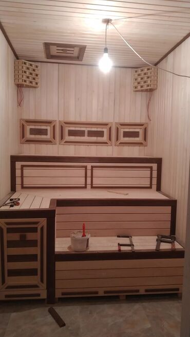zey dasi ile mualice: Sauna tikintisi