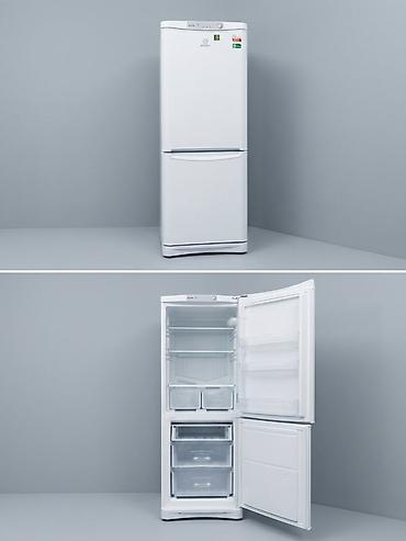 ice bath: Холодильник Indesit, Б/у, Двухкамерный — 1