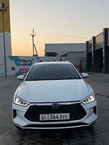 BYD: BYD E2: 2022 г., Автомат, Электромобиль, Хэтчбэк — 5
