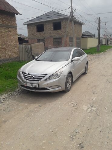 продаю авто в рассрочку бишкек: Hyundai Sonata: 2011 г., 2 л, Автомат, Газ, Седан