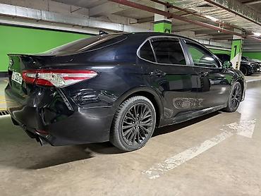 16 lt: Toyota Camry: 2020 г., 2.5 л, Автомат, Бензин, Седан — 4