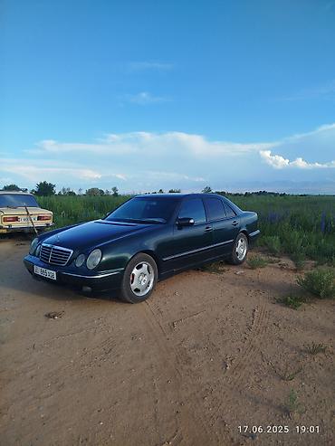 Mercedes-Benz: Mercedes-Benz E-Class: 2000 г., 2.4 л, Автомат, Бензин, Седан — 3