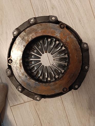 Двери и комплектующие: На Дайхацу Куоре 2004 -год, Мазда626, Форд фокус, Мерседес 124.с — 10