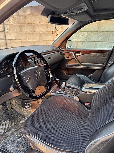 Mercedes-Benz: Mercedes-Benz E-Class: 2000 г., 3.2 л, Автомат, Дизель, Седан — 4