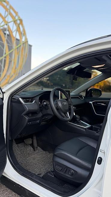 ayon i60: Toyota RAV4: 2022 г., Автомат, Гибрид, Кроссовер — 7