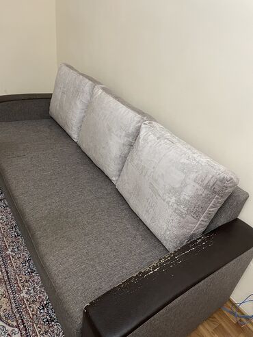 большой раскладной диван: Цвет - Серый, Б/у