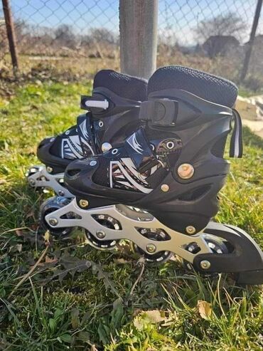 Ostale dečije stvari: Roleri Podesivi brojevi, silikonski- svetleci tockovi Od broja 29-43 na lalafo.rs — 11 Ostale dečije stvari: Roleri Podesivi brojevi, silikonski- svetleci tockovi Od broja 29-43 — 11