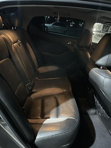 sonata fara: Kia Optima sedan kuzalı avtomobildir. Şəkillərdə avtomobil gümüşü — 7