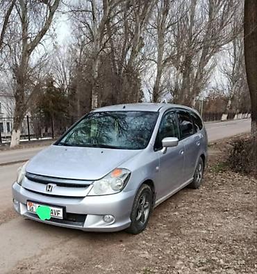 mazda 929: Honda Stream: 2004 г., 2 л, Механика, Бензин, Универсал — 5