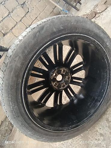 Disk təkərlər: 4 ədəd təkər-disk komplekti - Disklər: parlaq qara rəngdə, çoxşüalı — 8