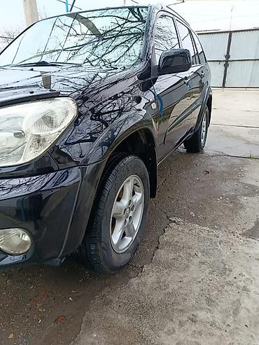 Toyota: Toyota RAV4: 2004 г., 2 л, Автомат, Бензин, Кроссовер — 4