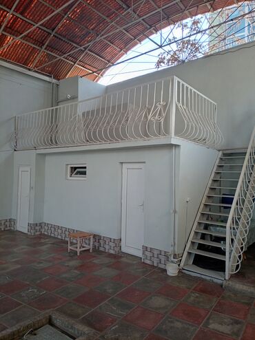 Köhnə tikili: Gəncə, 4 otaqlı, Köhnə tikili, 180 kv. m -da lalafo.az — 6 Köhnə tikili: Gəncə, 4 otaqlı, Köhnə tikili, 180 kv. m — 6