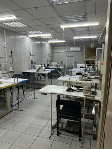 Цеха, заводы, фабрики: Сдается готовое помещение полностью оборудованное под швейный цех !