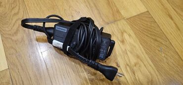 dell notebook adapter: Lenova üçün adapter 65 W. Amerikadan gətirilibz tam orginaladır. Çox