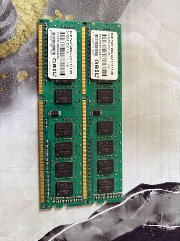 Soyutma sistemləri: Operativ yaddaş (RAM) Gigabyte, 8 GB, 3200 Mhz, DDR3, PC üçün, İşlənmiş