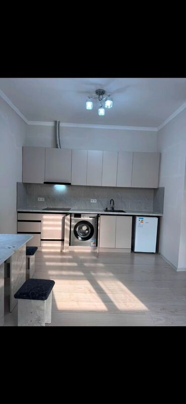 Долгосрочная аренда квартир: 35 м², 1 комната, Парковка, Забор, огорожен
