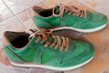 Sneakers & Athletic shoes: 41, color - Green