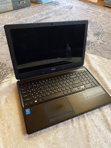 acer liquid e1 duo: Acer 15.6 ", AMD E1, 512 GB