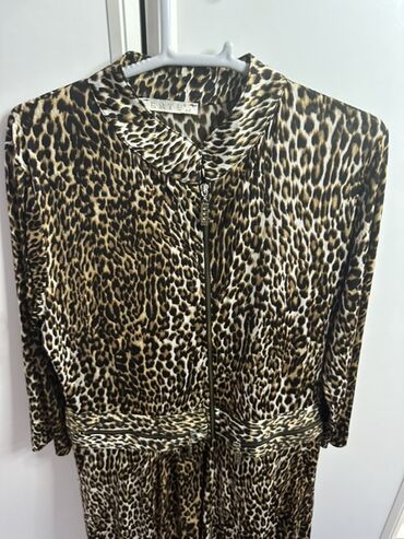 Dəstlər, kostyumlar: Qadın geyim dəsti -geyimlerin her biri 5 manatdl cox yaxsl — 23