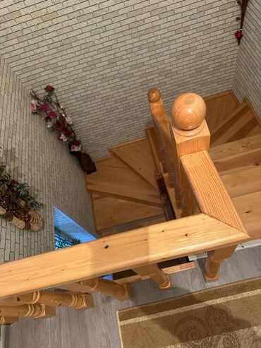 Həyət evləri və villaların satışı: 4 otaqlı, 175 kv. m, Kredit yoxdur, Orta təmir — 14