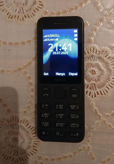 Nokia: Nokia 106, < 2 GB Memory Capacity, rəng - Qara, Düyməli