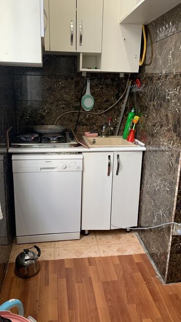 Köhnə tikili: Bakı, 28 May, 2 otaqlı, Köhnə tikili, m. Azadlıq Prospekti, 56 kv. m -da lalafo.az — 21 Köhnə tikili: Bakı, 28 May, 2 otaqlı, Köhnə tikili, m. Azadlıq Prospekti, 56 kv. m — 21