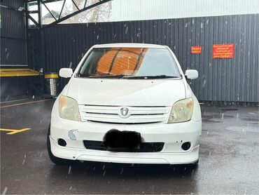 Toyota: Toyota ist: 2002 г., Автомат, Бензин, Хэтчбэк — 4