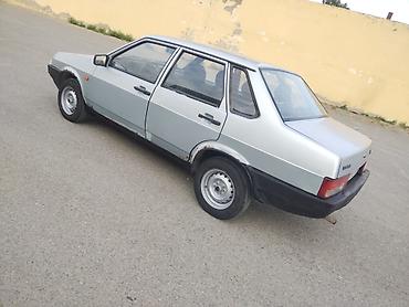 VAZ (LADA): VAZ (LADA) 21099: 1.6 l | 1998 il 134316 km Sedan — 4