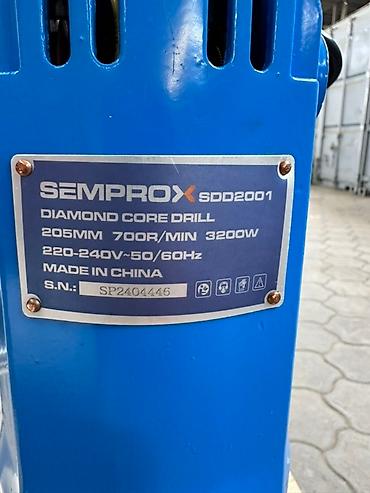 black decker: Установка алмазного бурения синего цвета, предназначенная для — 6