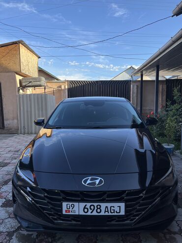 Продажа авто: Hyundai Avante: 2020 г., 1.6 л, Вариатор, Бензин, Седан