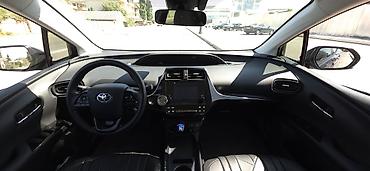 bad e5: Toyota Prius: 2018 г., 1.8 л, Вариатор, Гибрид, Хэтчбэк — 8