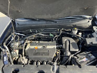 Honda: Honda CR-V: 2003 г., 2 л, Механика, Бензин, Внедорожник