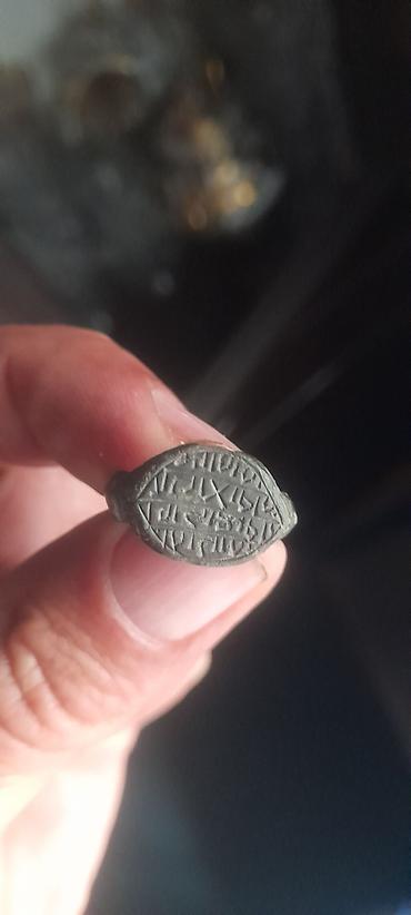 qizil uezuek type 1: 9-11 əsrə aid. 250 azn. real alıcı narahat eləsin — 4