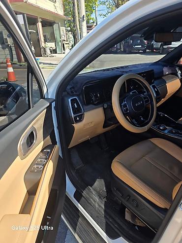 kia niro 2021: Kia Sorento: 2022 г., 1.6 л, Автомат, Гибрид, Кроссовер — 9
