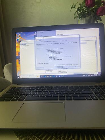 ASUS: İşlənmiş ASUS Vivobook, 15.6 ", Intel Celeron, 512 GB, Ünvandan götürmə, Ödənişli çatdırılma — 2