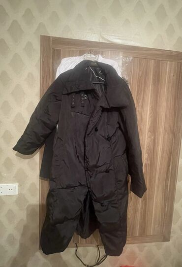 black squad kurtka: Куртка L (EU 40), цвет - Черный
