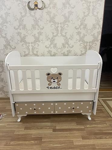 ana ata ogul sekilleri: Uşaq beşiyi – “Teddy” dizaynı - Rəng: ağ və bej (ağ nöqtəli bej alt — 1
