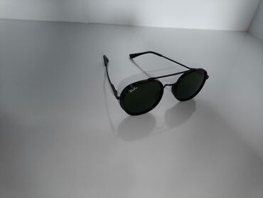 Eynəklər: Gün eynəyi, Ray-Ban, İşlənmiş