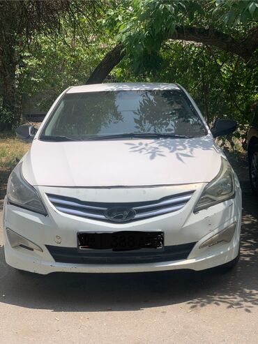 рация для авто: Hyundai Solaris: 2015 г., 1.4 л, Автомат, Бензин, Седан